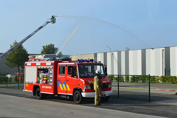 Blustest brandweer bij W-technics Zele